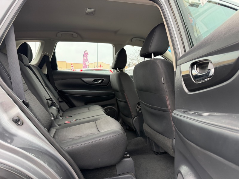 Nissan Rogue SV AWD 2018