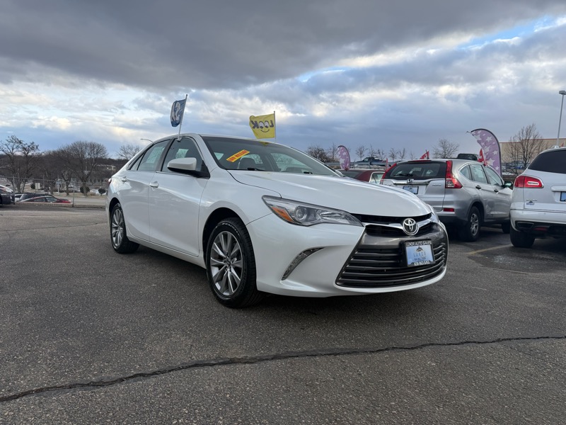 Toyota Camry XLE 2016