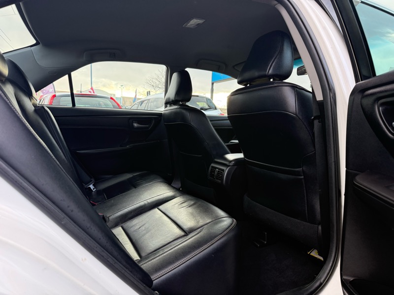 Toyota Camry XLE 2016