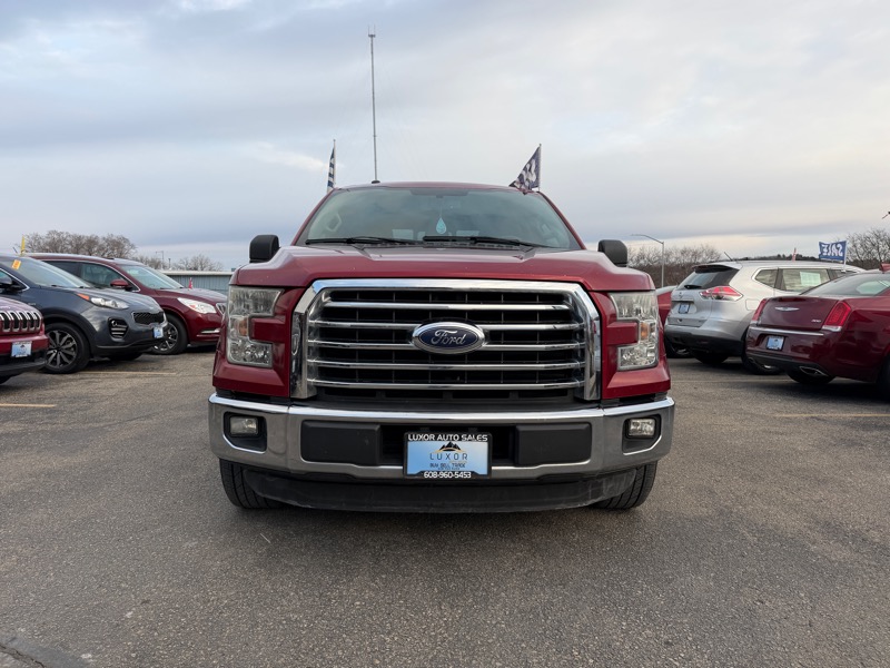 Ford F-150 2WD SuperCrew 150" XLT 2015