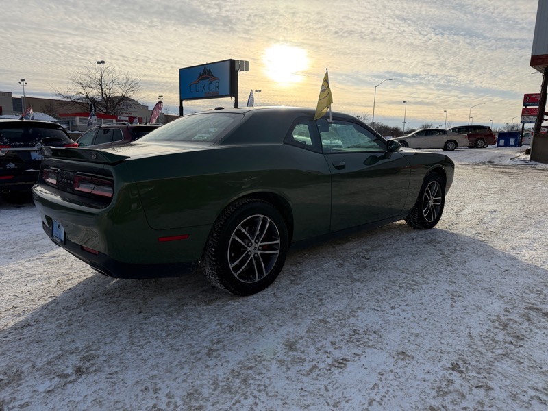 Dodge Challenger SXT AWD 2019