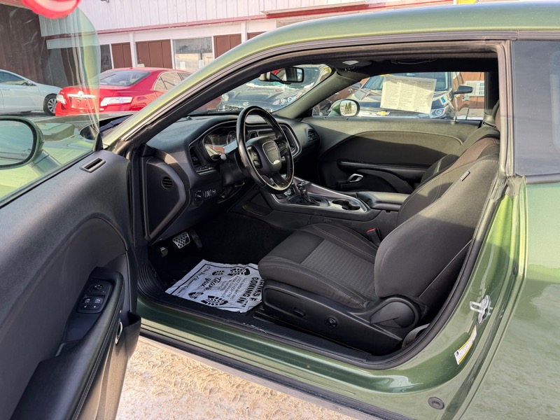 Dodge Challenger SXT AWD 2019