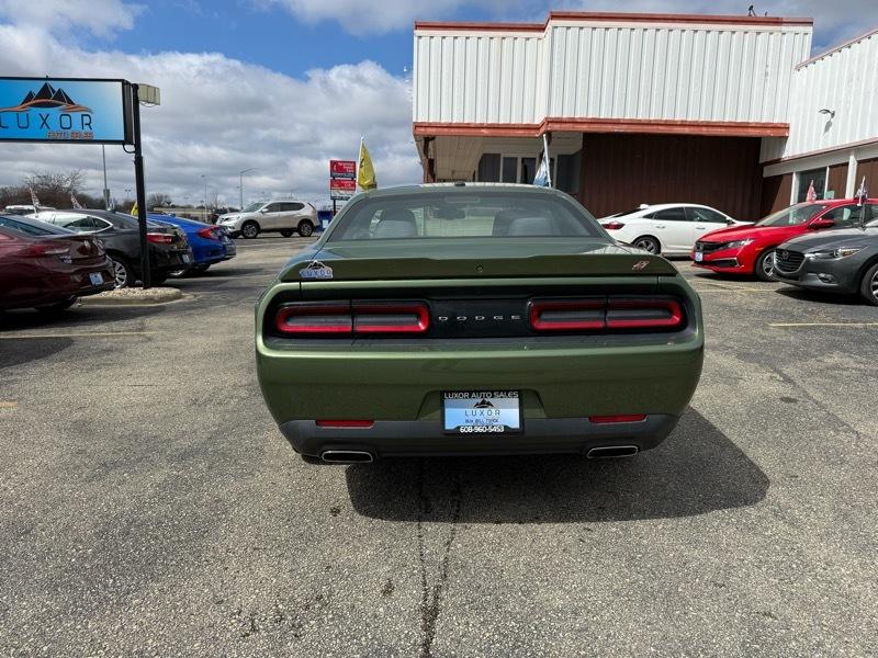 Dodge Challenger SXT AWD 2019