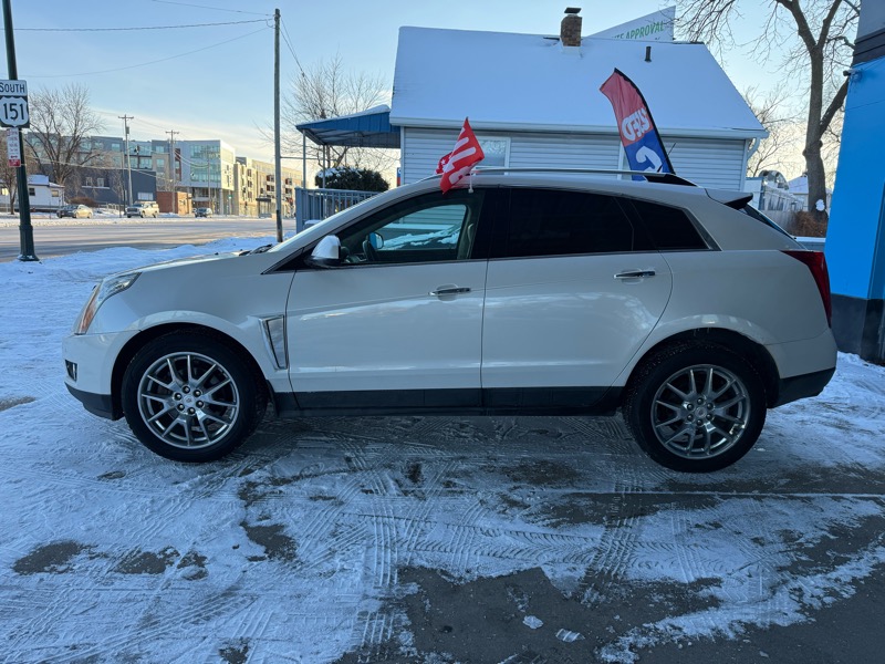 Cadillac SRX AWD Performance Collection 2013