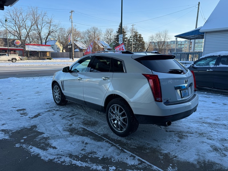 Cadillac SRX AWD Performance Collection 2013