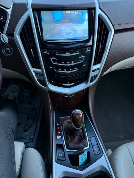 Cadillac SRX AWD Performance Collection 2013