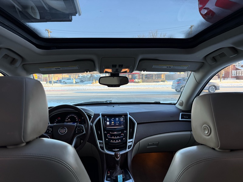 Cadillac SRX AWD Performance Collection 2013