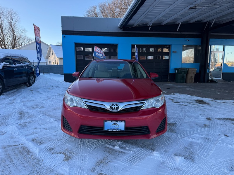 Toyota Camry LE 2012