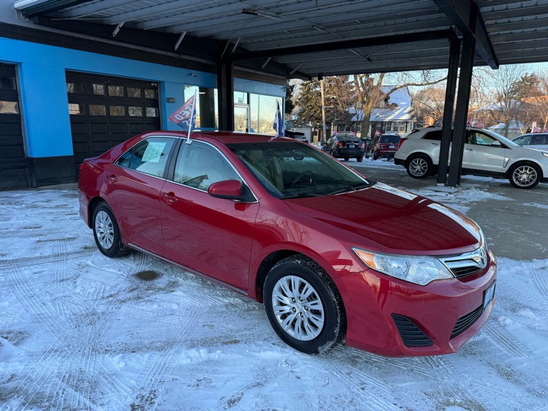 Toyota Camry LE 2012