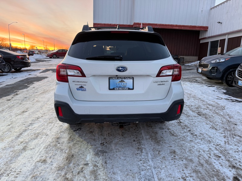 Subaru Outback 2.5i Premium 2018