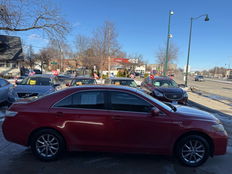 Toyota Camry Hybrid Sedan 2010