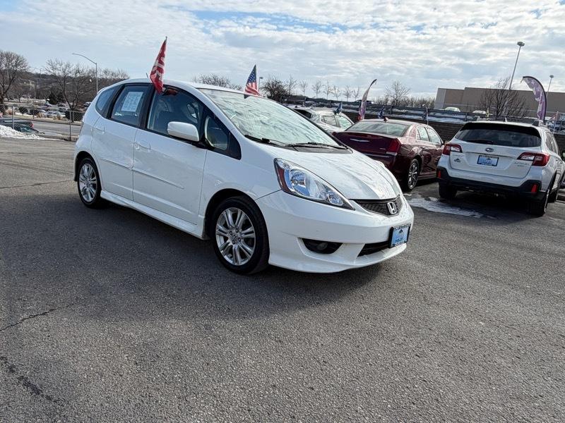 Honda Fit Sport 5-Speed AT 2010