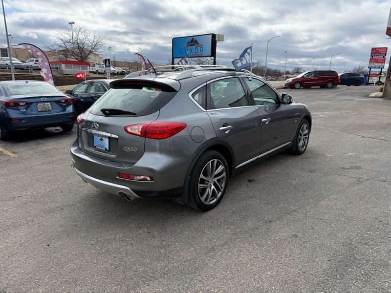 Infiniti QX50 Base AWD 2017