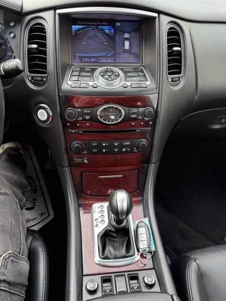 Infiniti QX50 Base AWD 2017