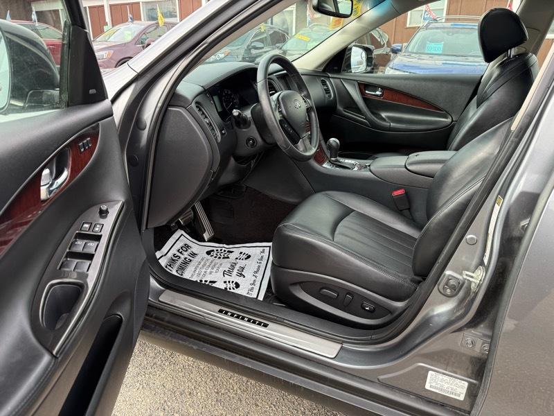 Infiniti QX50 Base AWD 2017