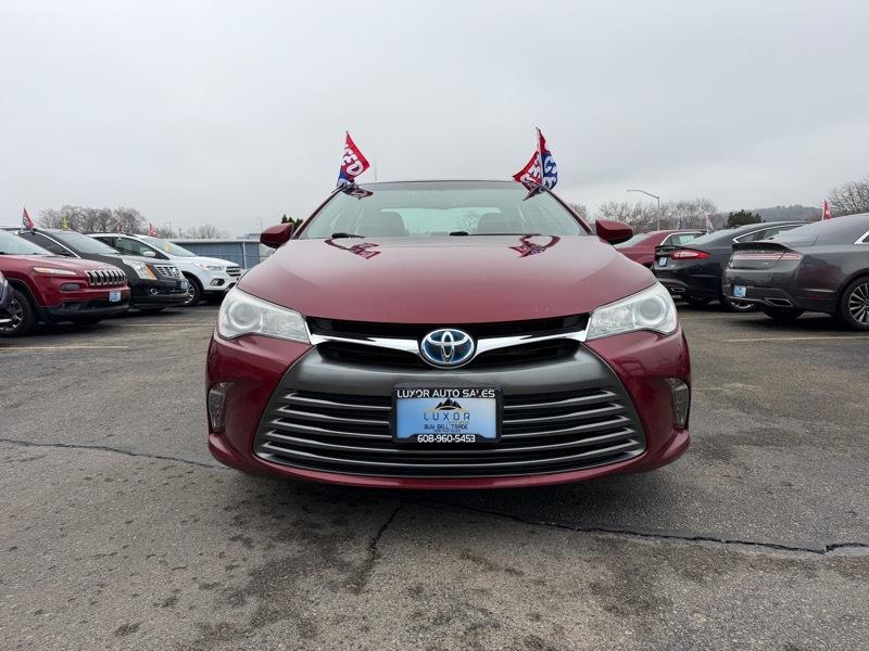 Toyota Camry Hybrid XLE 2017