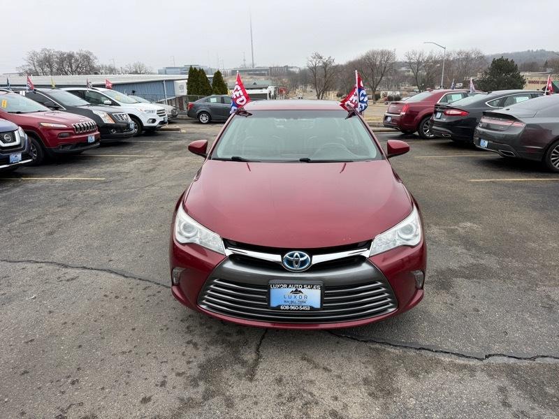 Toyota Camry Hybrid XLE 2017