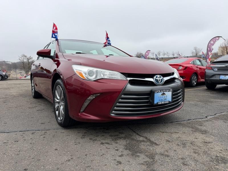 Toyota Camry Hybrid XLE 2017