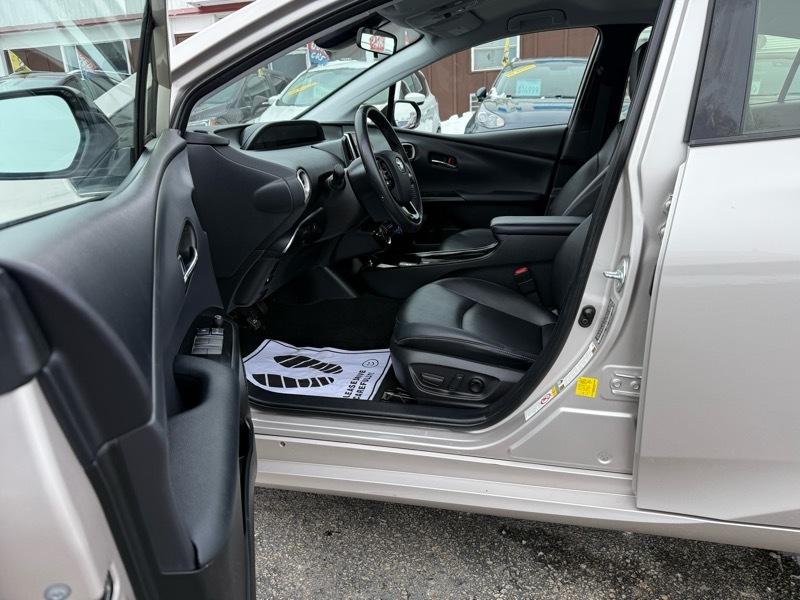 Toyota Prius Prime XLE 2020