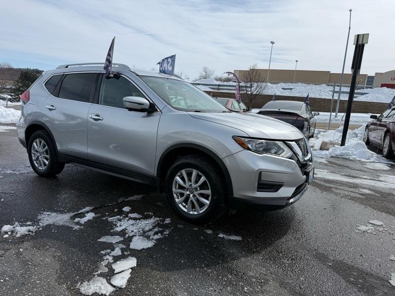 Nissan ROGUE S/SV  2017