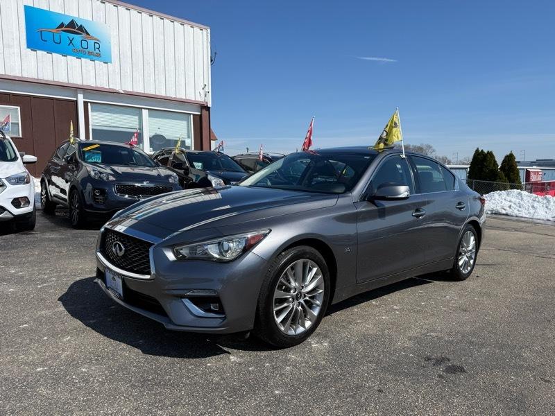 Infiniti Q50 3.0t LUXE AWD 2019