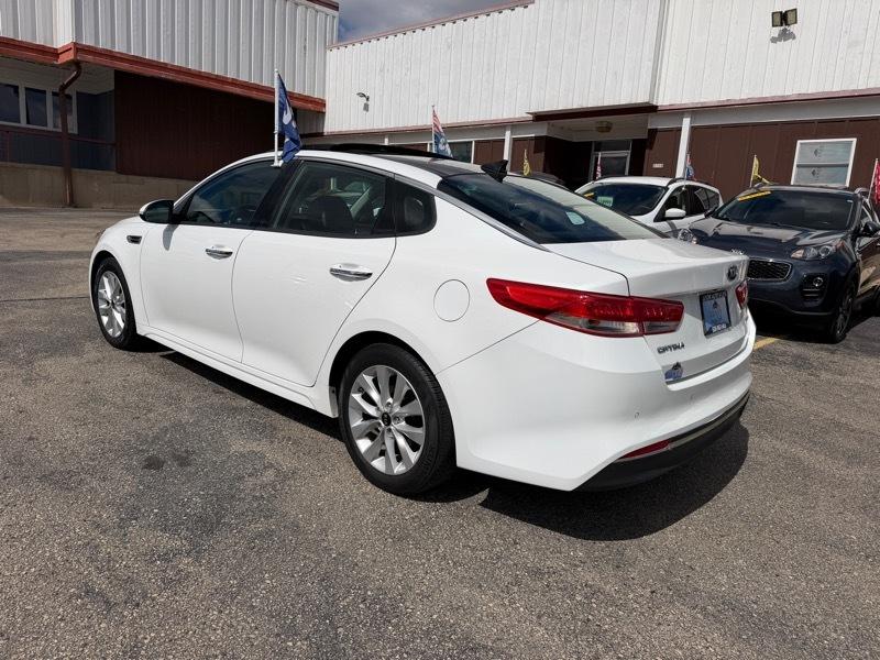 Kia Optima 4dr Sdn 2.4L Auto EX 2018