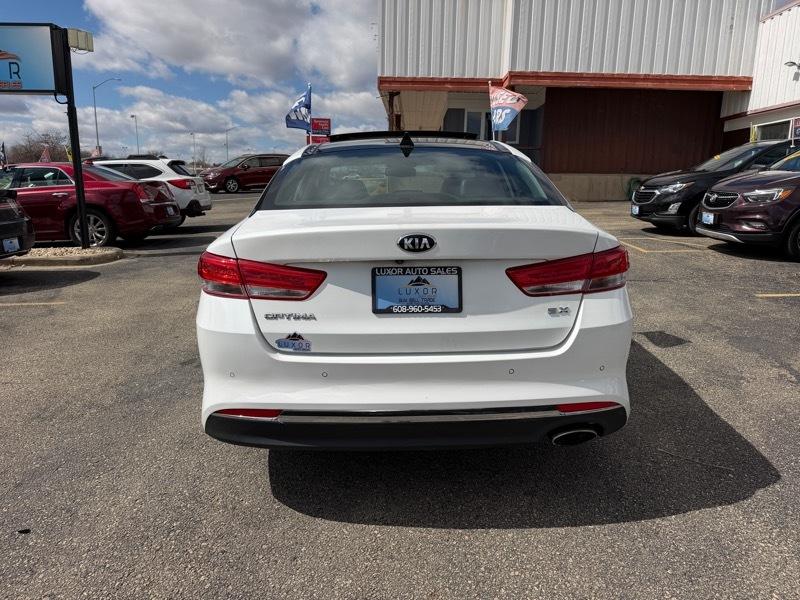 Kia Optima 4dr Sdn 2.4L Auto EX 2018