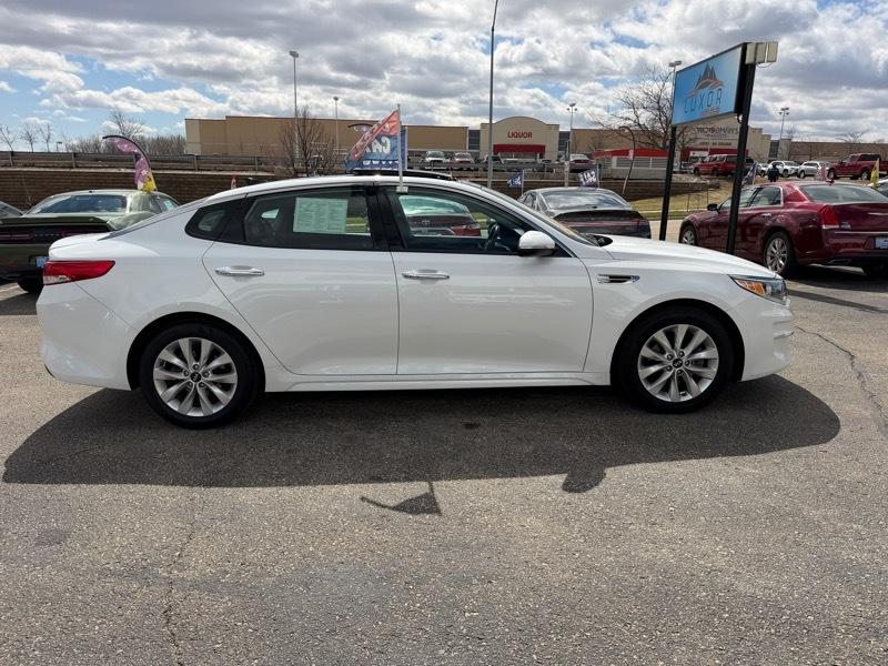 Kia Optima 4dr Sdn 2.4L Auto EX 2018