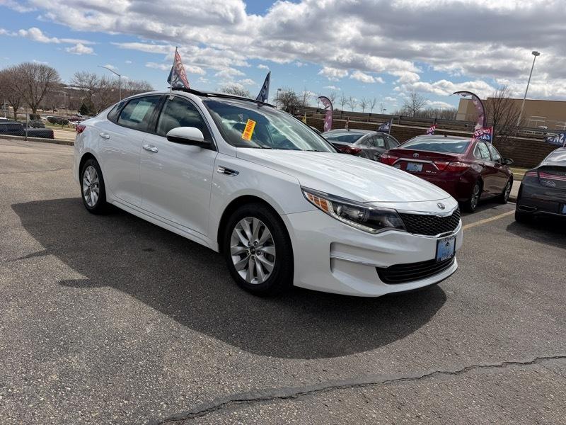 Kia Optima 4dr Sdn 2.4L Auto EX 2018