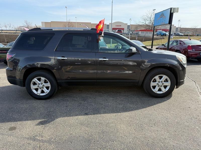 GMC Acadia AWD 4dr SLE 2016