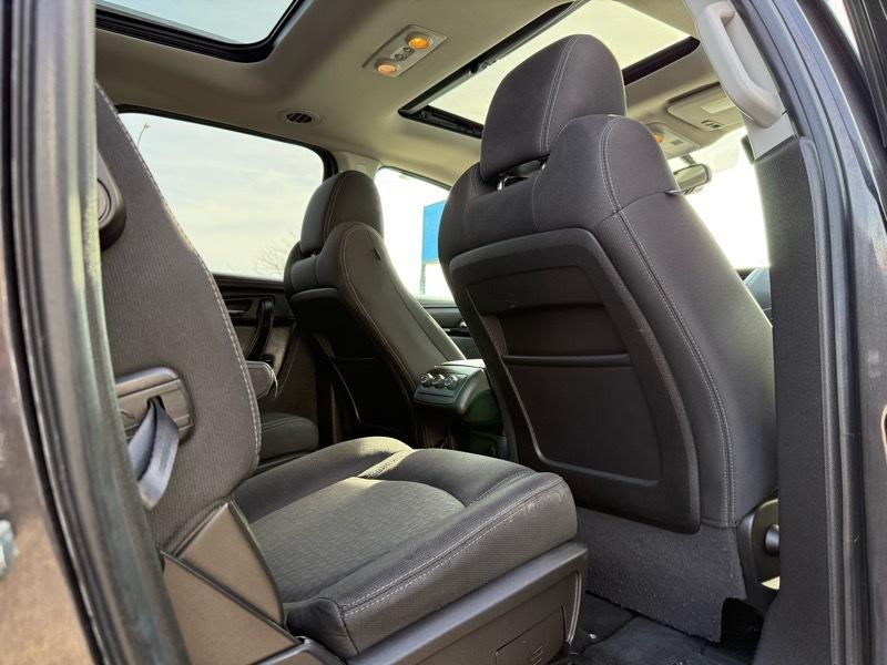 GMC Acadia AWD 4dr SLE 2016