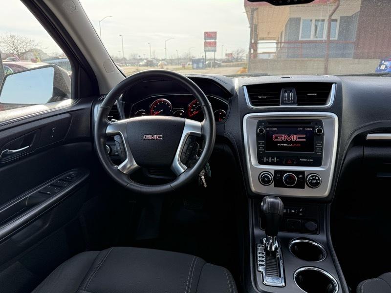 GMC Acadia AWD 4dr SLE 2016