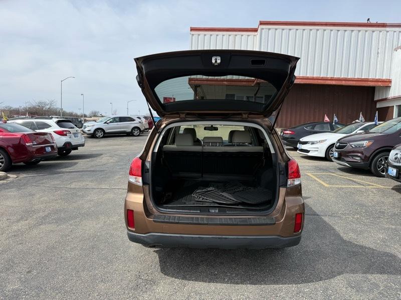 Subaru Outback 2.5i Limited 2013