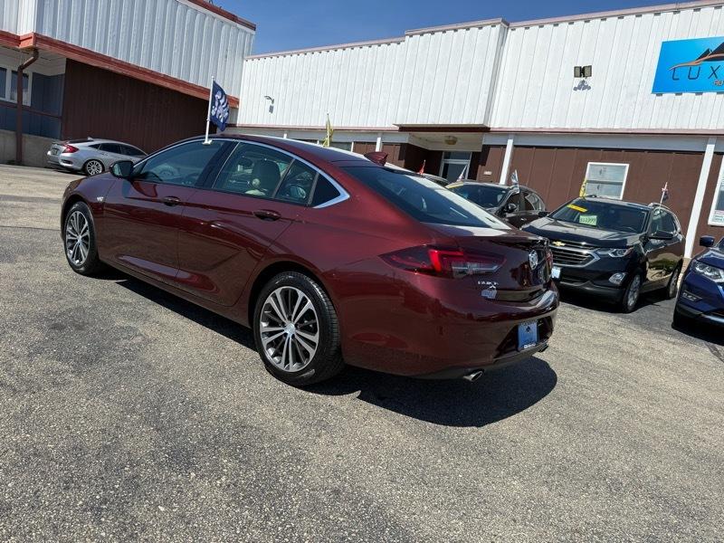 Buick Regal Essence 2018