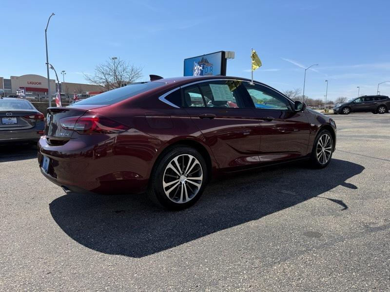 Buick Regal Essence 2018