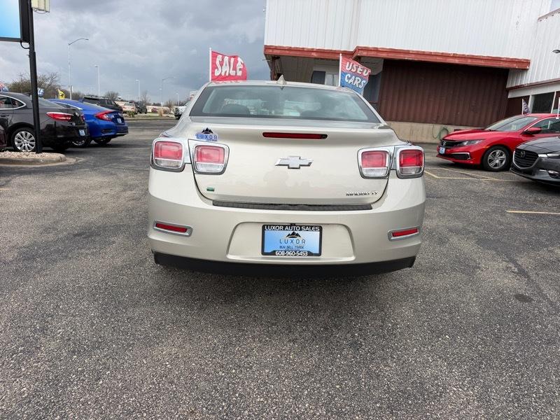 Chevrolet MALIBU 1LT  2015