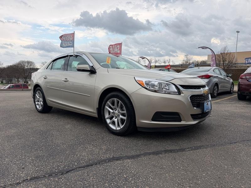 Chevrolet MALIBU 1LT  2015