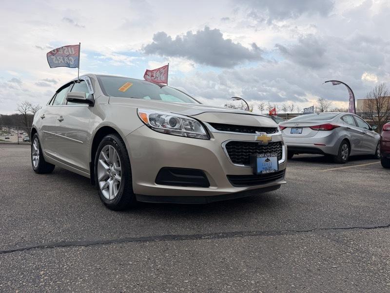 Chevrolet MALIBU 1LT  2015