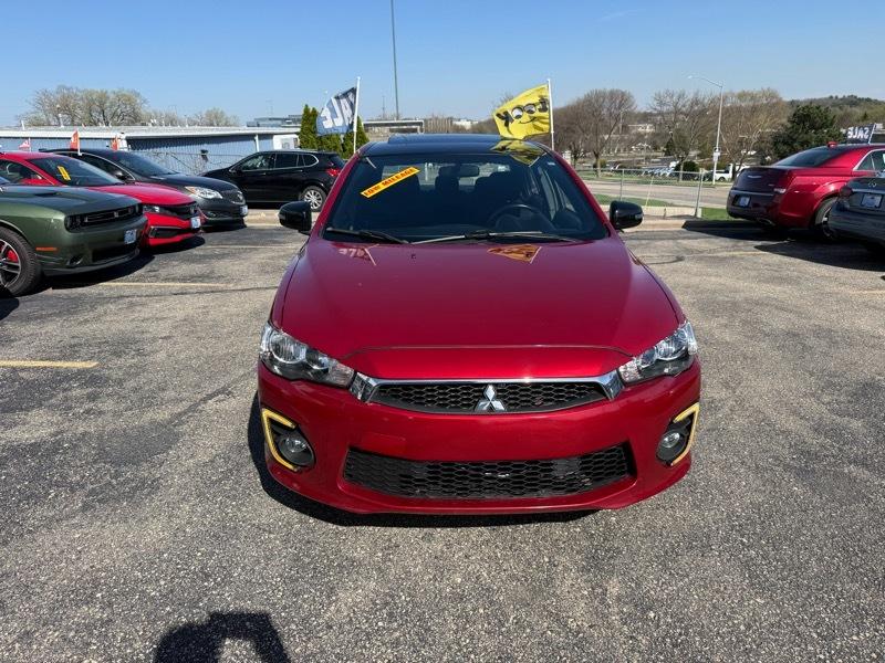 Mitsubishi Lancer ES 2017