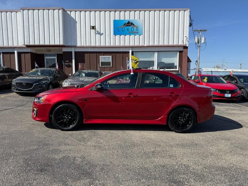 Mitsubishi Lancer ES 2017