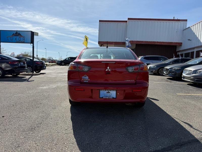 Mitsubishi Lancer ES 2017