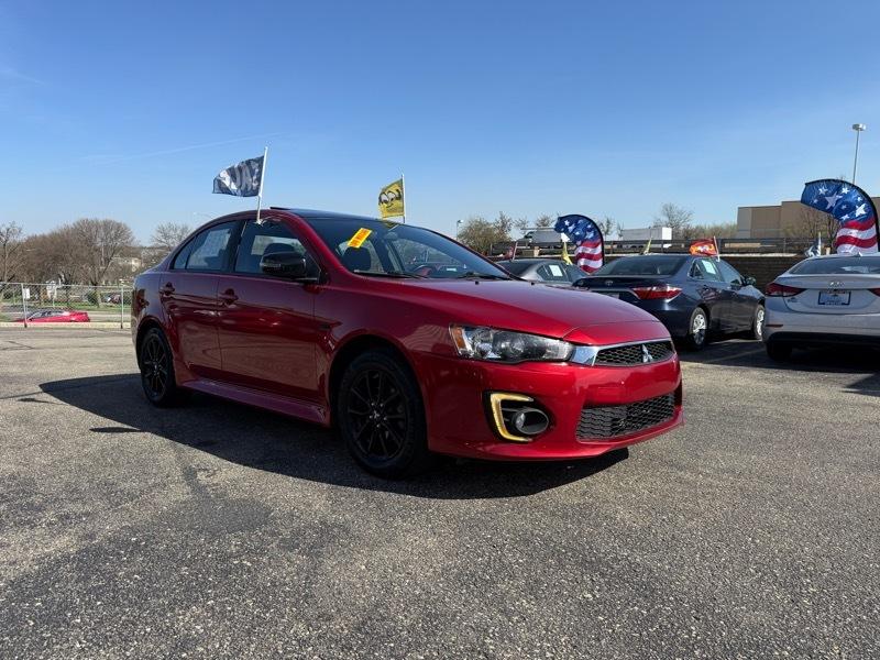 Mitsubishi Lancer ES 2017