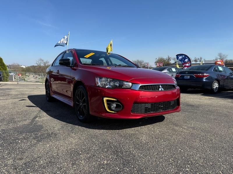 Mitsubishi Lancer ES 2017