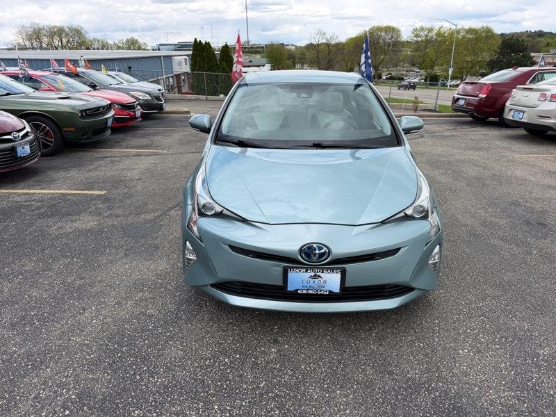 Toyota Prius Three Touring 2017