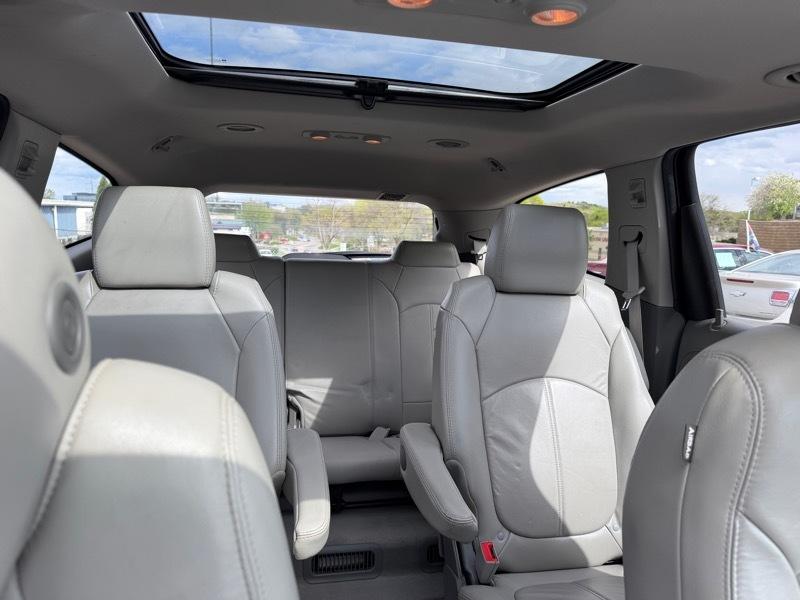 Chevrolet Traverse AWD 4dr LT 2015