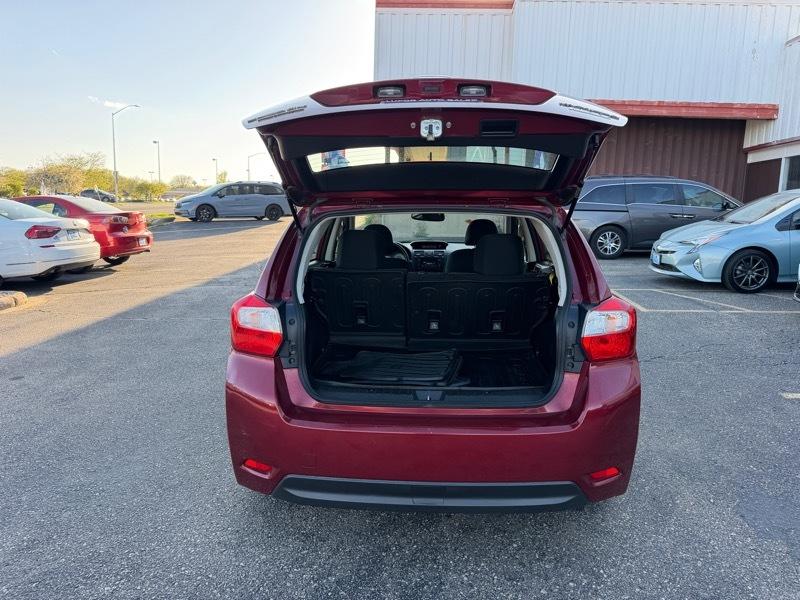 Subaru Impreza 2.0i Premium 4-Door 2013