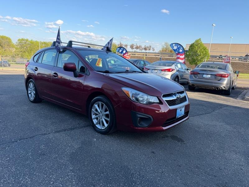 Subaru Impreza 2.0i Premium 4-Door 2013