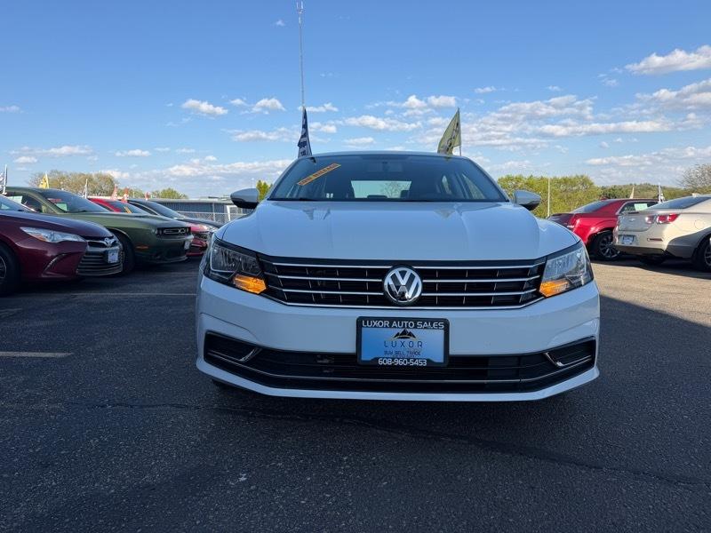 Volkswagen Passat SE 2017
