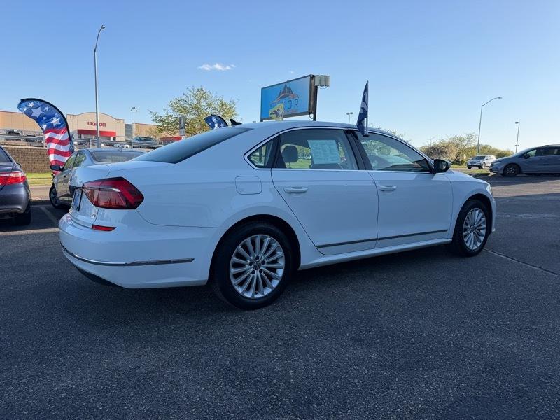 Volkswagen Passat SE 2017