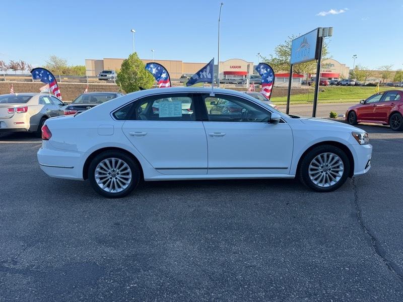 Volkswagen Passat SE 2017